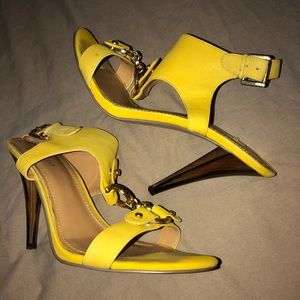 Yellow slingback heels